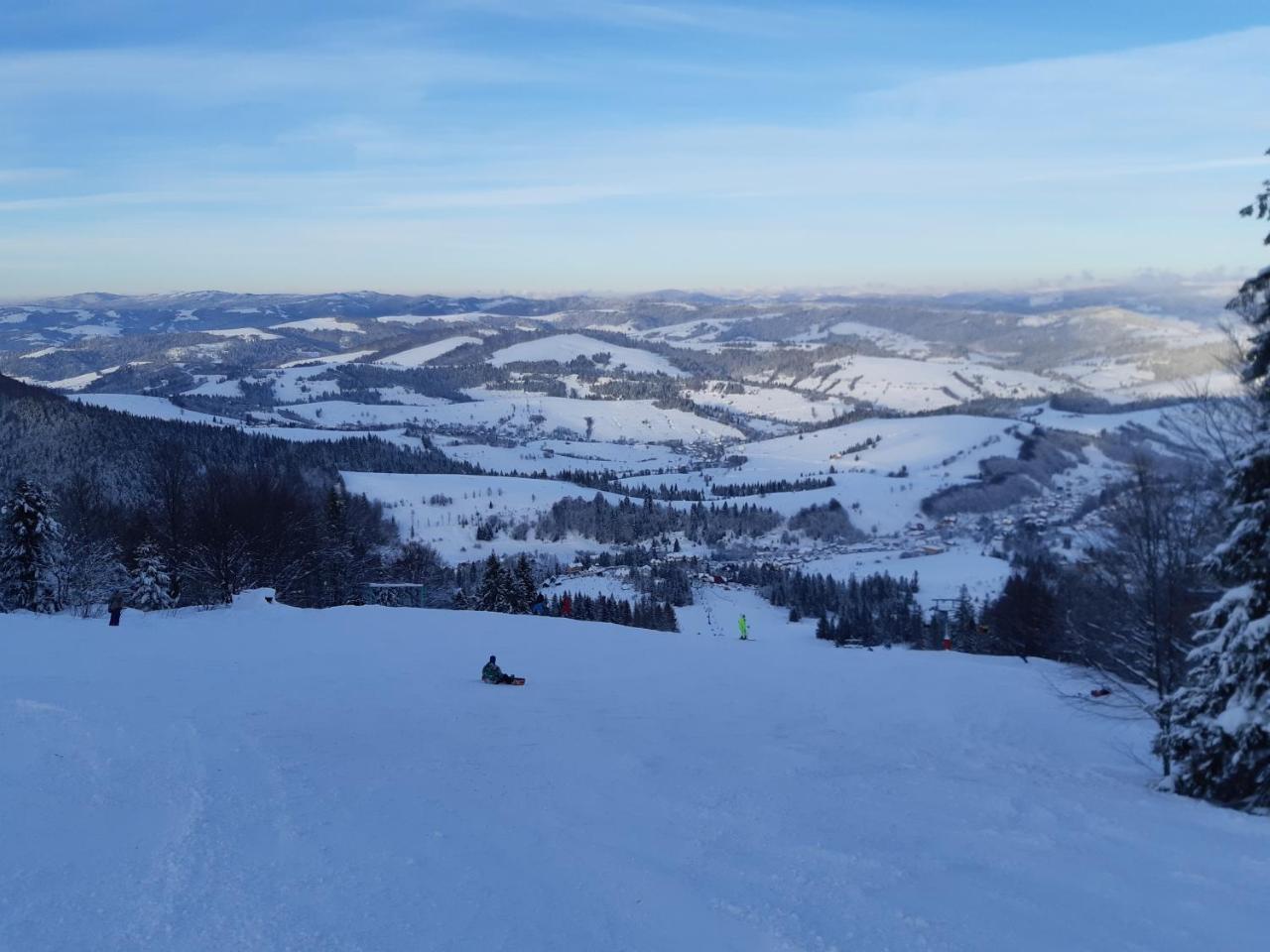Gostynna Rodyna Hotel Iszka Kültér fotó