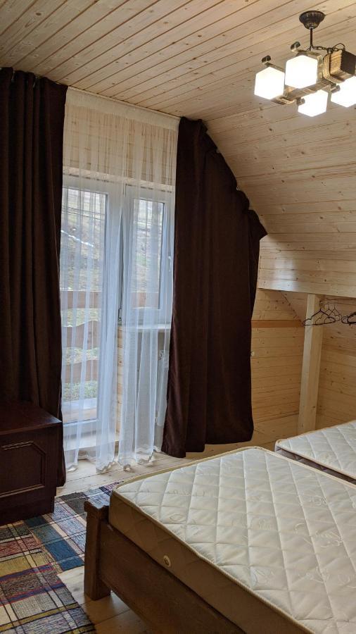 Gostynna Rodyna Hotel Iszka Kültér fotó