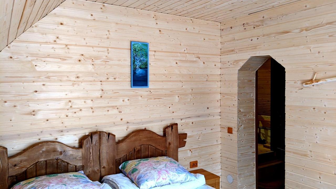 Gostynna Rodyna Hotel Iszka Kültér fotó